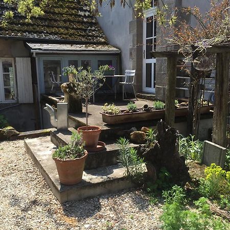Avec Plaisir Bed & Breakfast Saint-Plaisir Exterior photo